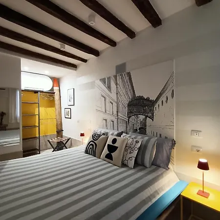 Casanova - Rialto Artistic Apartamento *